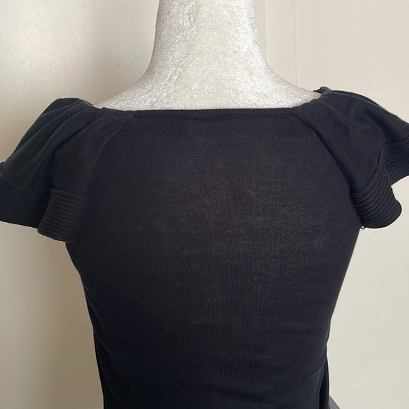 RED VALENTINO Chic Ruffle Front Sleeveless blouse - Picture 3 of 4